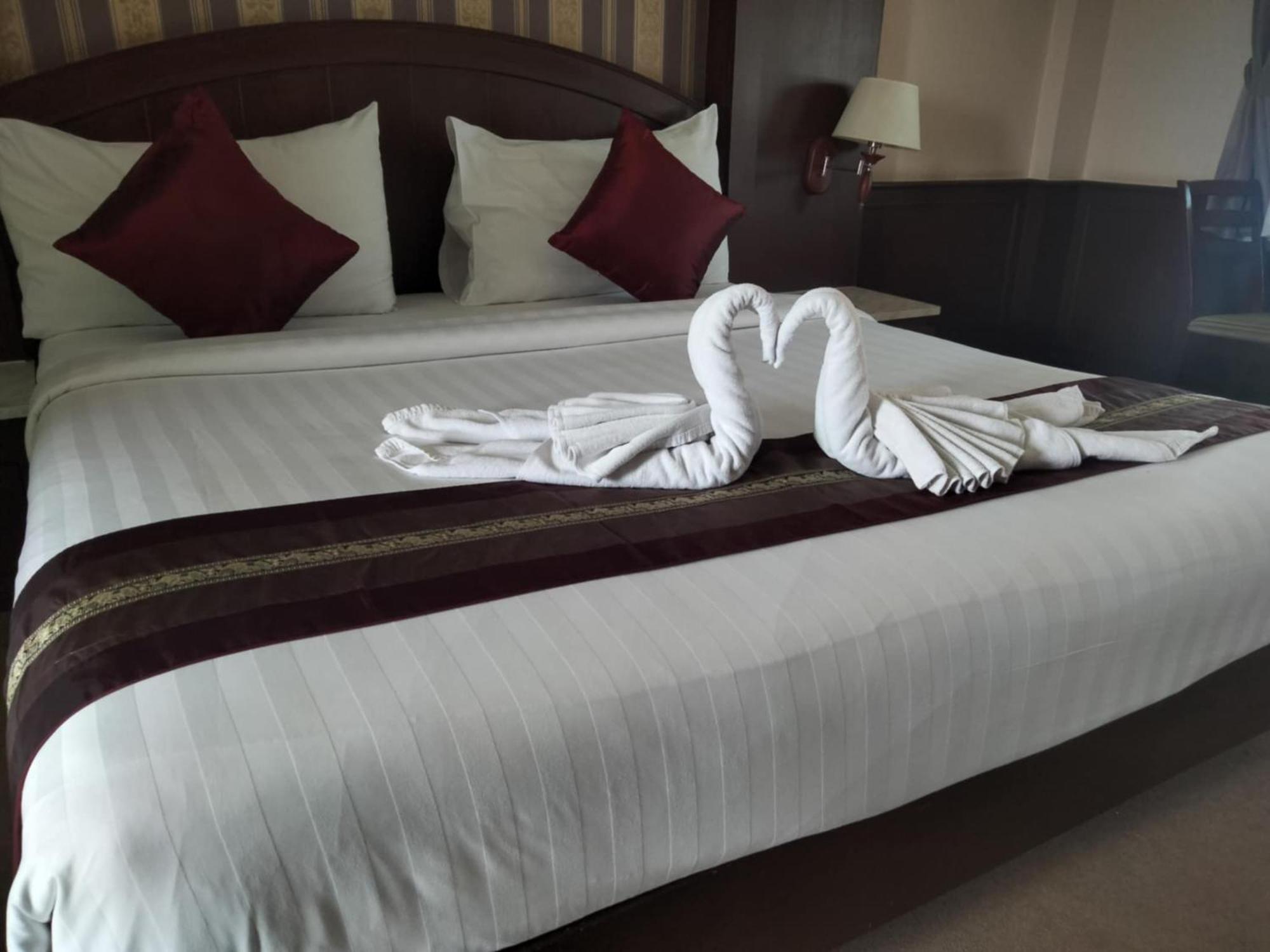The Lion King Hotel Udonthani Екстер'єр фото