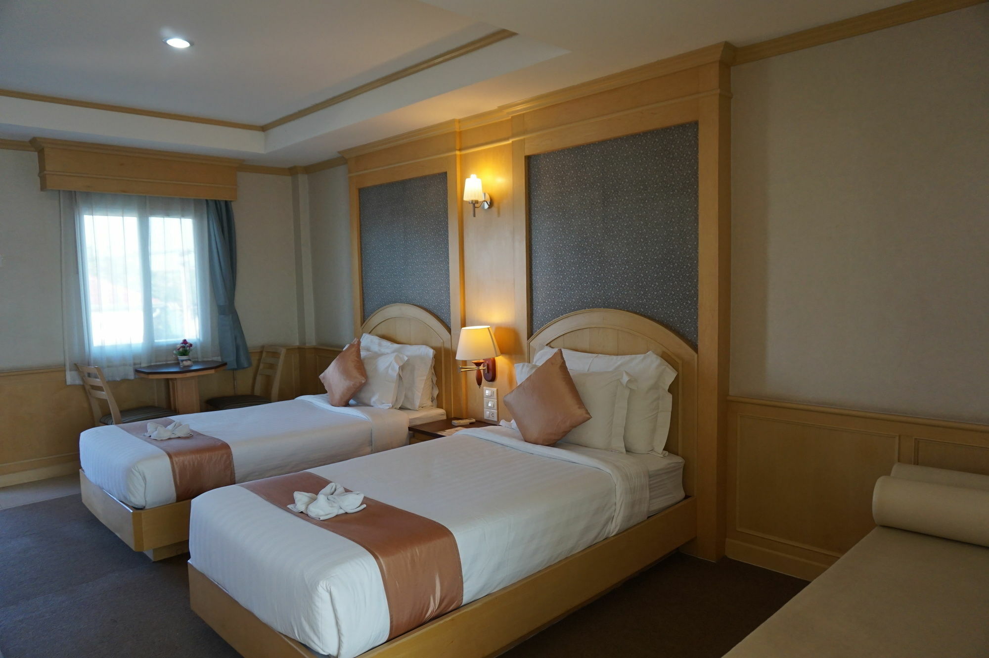 The Lion King Hotel Udonthani Екстер'єр фото