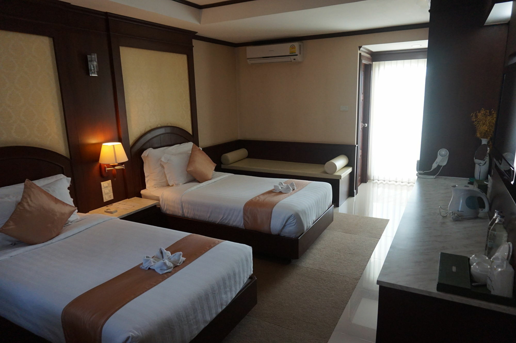 The Lion King Hotel Udonthani Екстер'єр фото